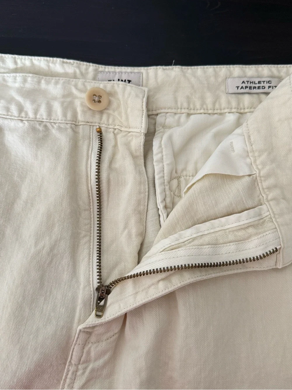 Flint and Tinder Athletic Tapered Fit Pants Mens Sz 36 Beige Cotton Linen Resort
